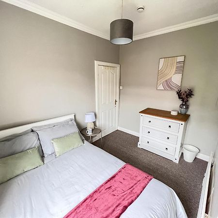 Victoria Road Guesthouse بلفاست المظهر الخارجي الصورة